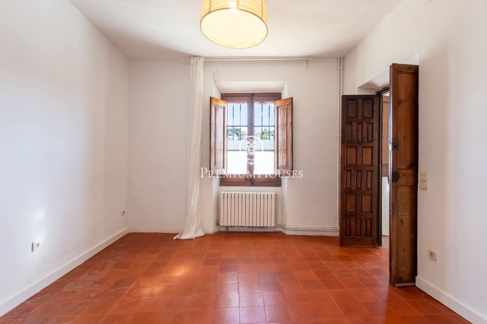 9 sypialnia Finka/Dom wiejski na sprzedaż w Arenys de Munt z garażem - 900 000 € (Ref: 9778109)