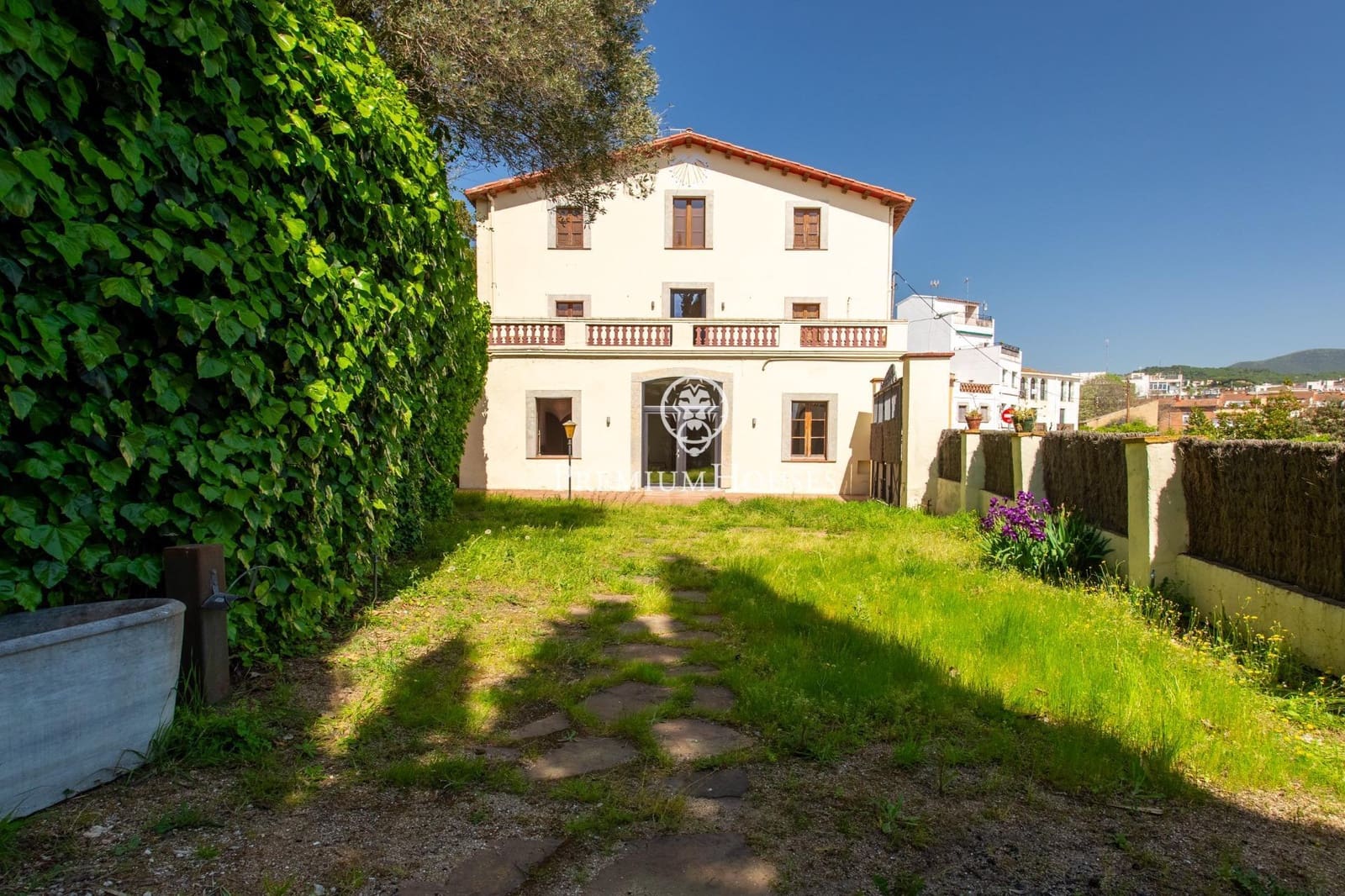 9 sypialnia Finka/Dom wiejski na sprzedaż w Arenys de Munt z garażem - 900 000 € (Ref: 9778109)