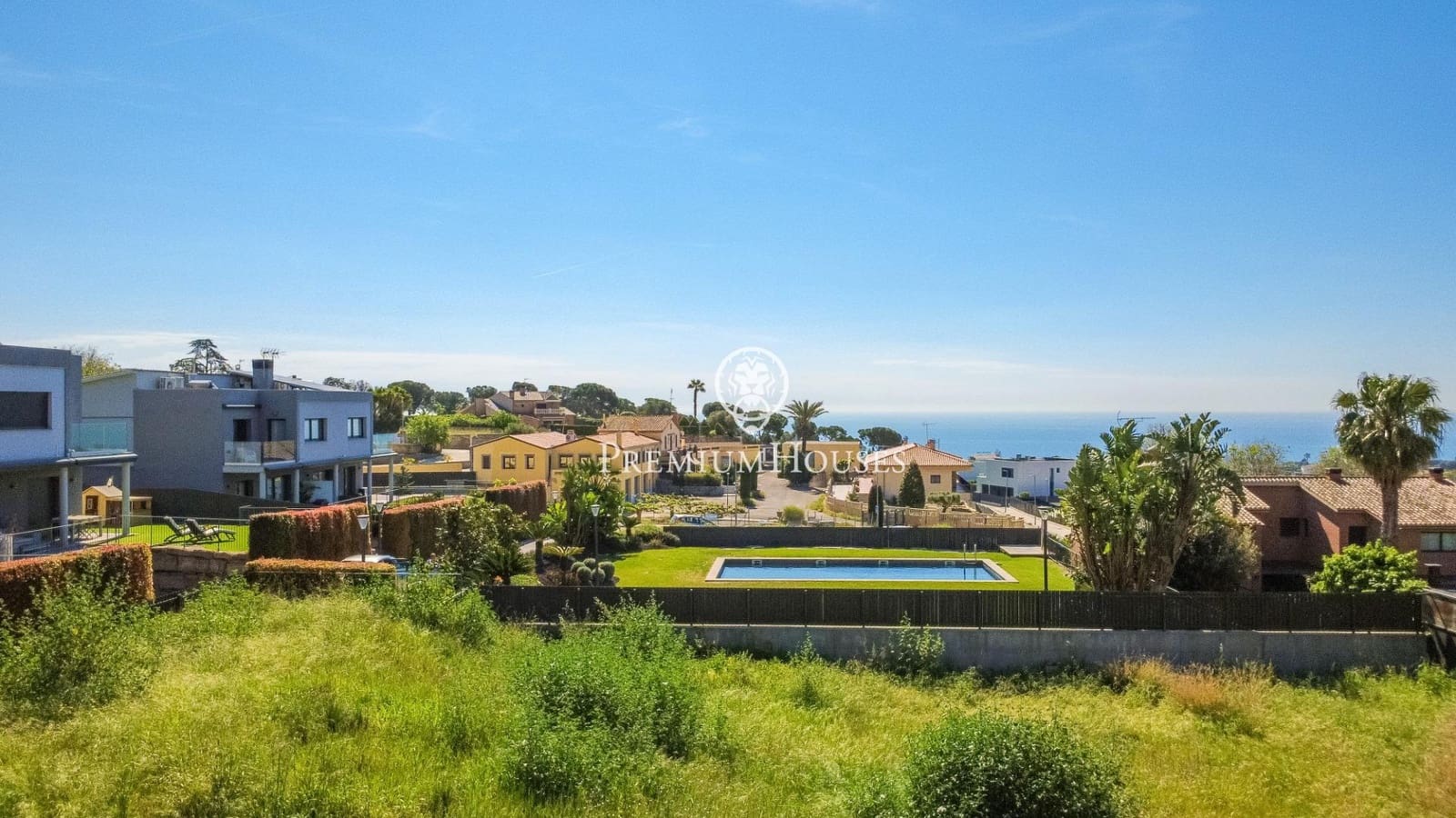Building Plot for sale in Mataro - € 450,000 (Ref: 9782981)