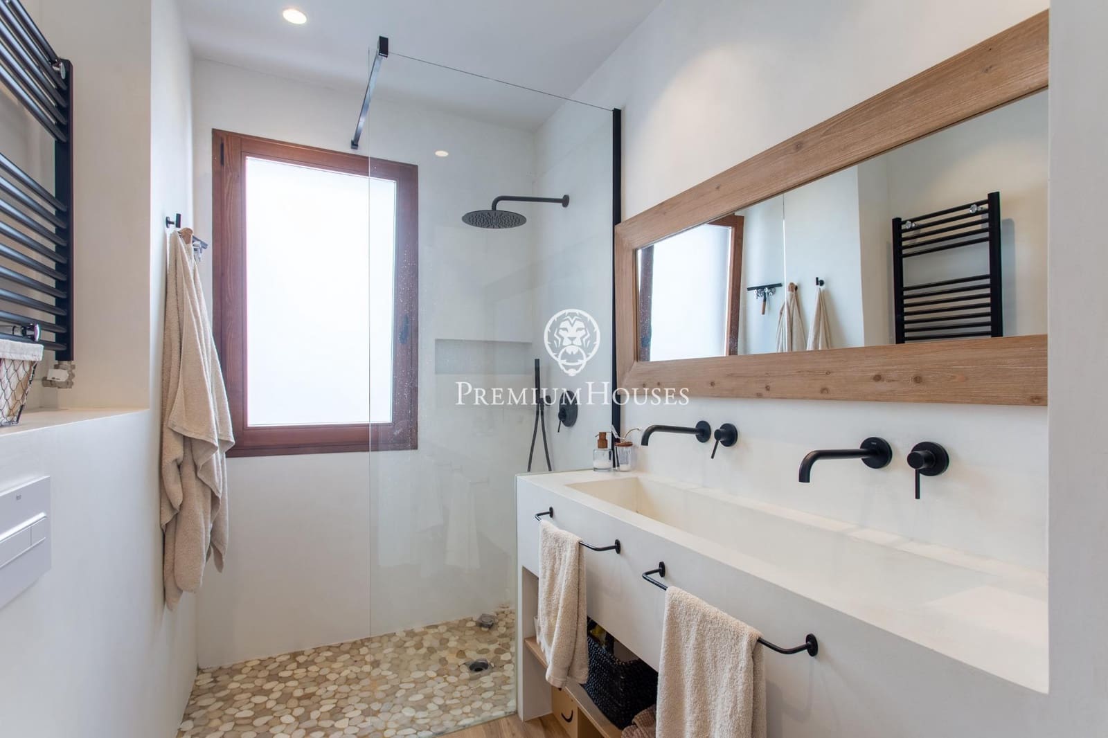 4 sovrum Radhus till salu i Sant Andreu de Llavaneres - 650 000 € (Ref: 9782982)