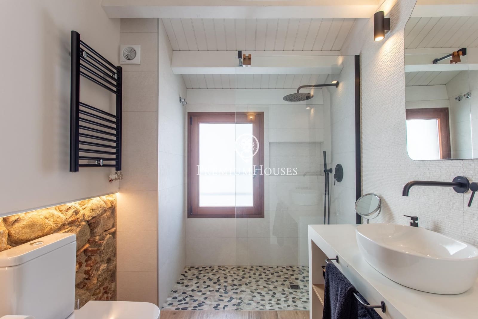 4 sovrum Radhus till salu i Sant Andreu de Llavaneres - 650 000 € (Ref: 9782982)