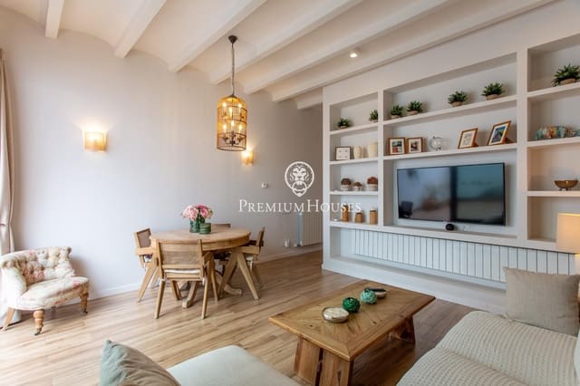 4 chambre Villa/Maison Mitoyenne à vendre à Sant Andreu de Llavaneres - 650 000 € (Ref: 9782982)