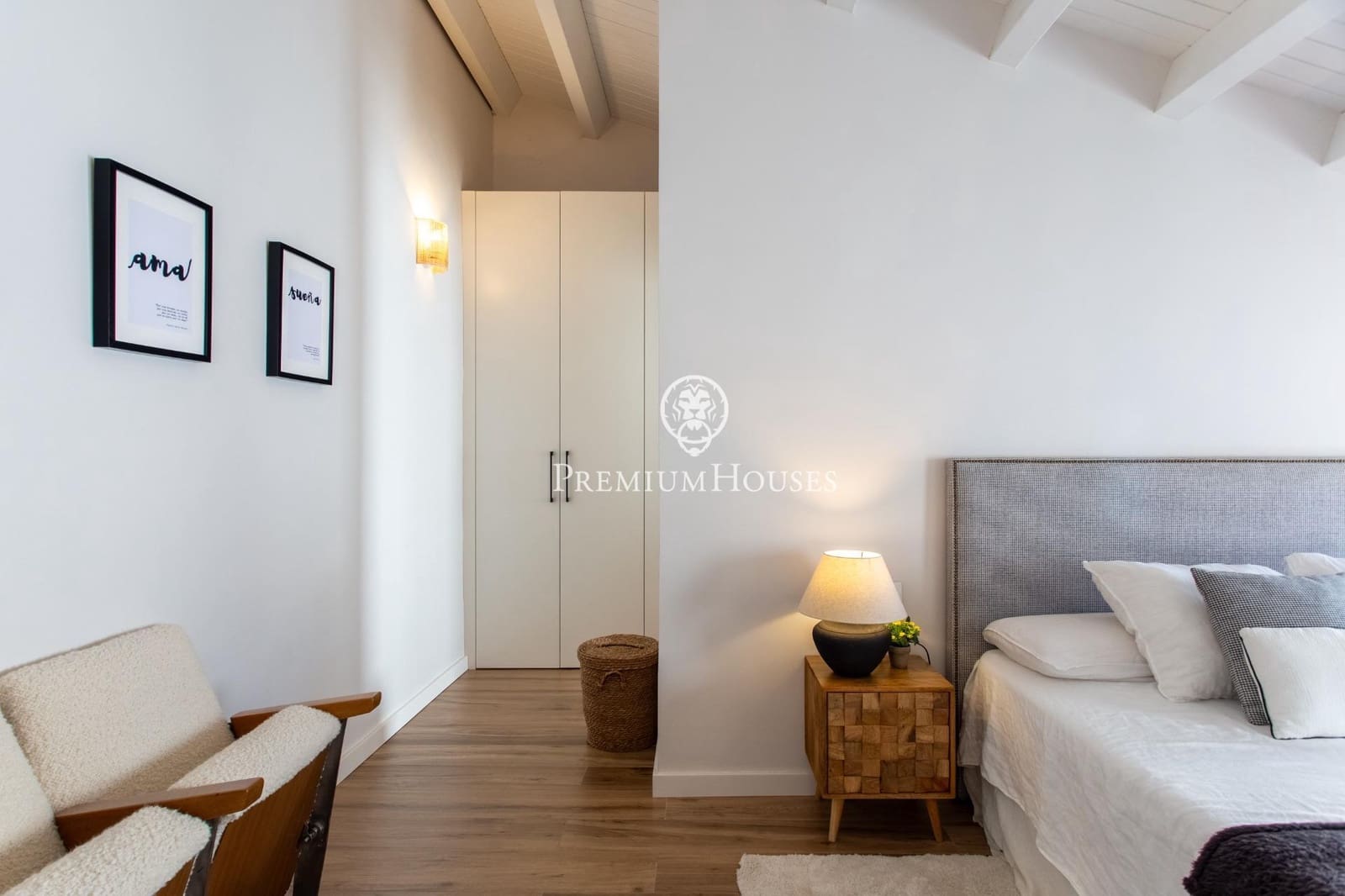 4 bedroom Terraced Villa for sale in Sant Andreu de Llavaneres - € 650,000 (Ref: 9782982)