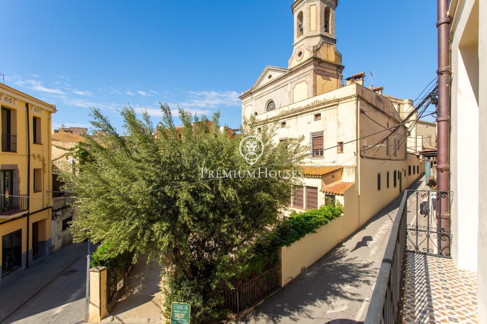 4 bedroom Terraced Villa for sale in Sant Andreu de Llavaneres - € 650,000 (Ref: 9782982)
