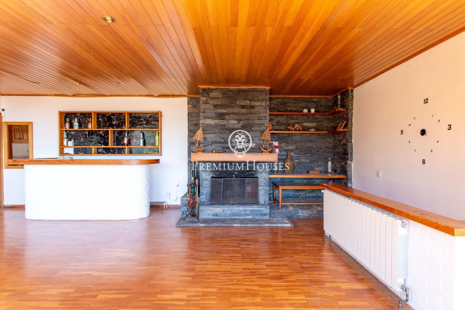 Chalet de 3 habitaciones en Alella en venta con garaje - 630.000 € (Ref: 9782983)