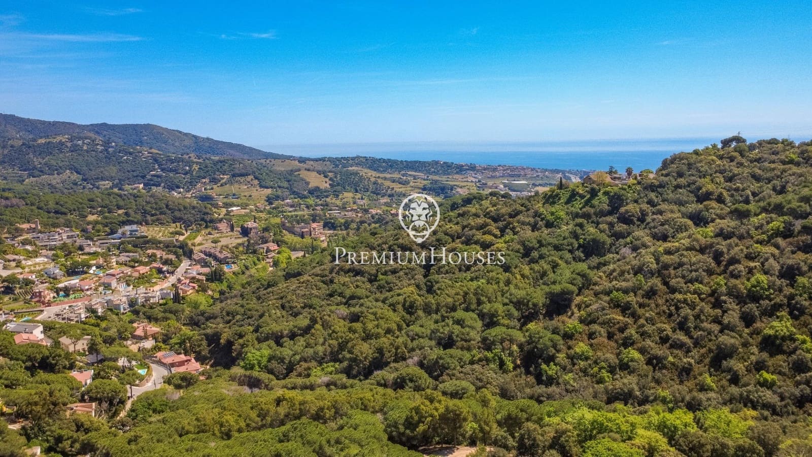 Chalet de 3 habitaciones en Alella en venta con garaje - 630.000 € (Ref: 9782983)