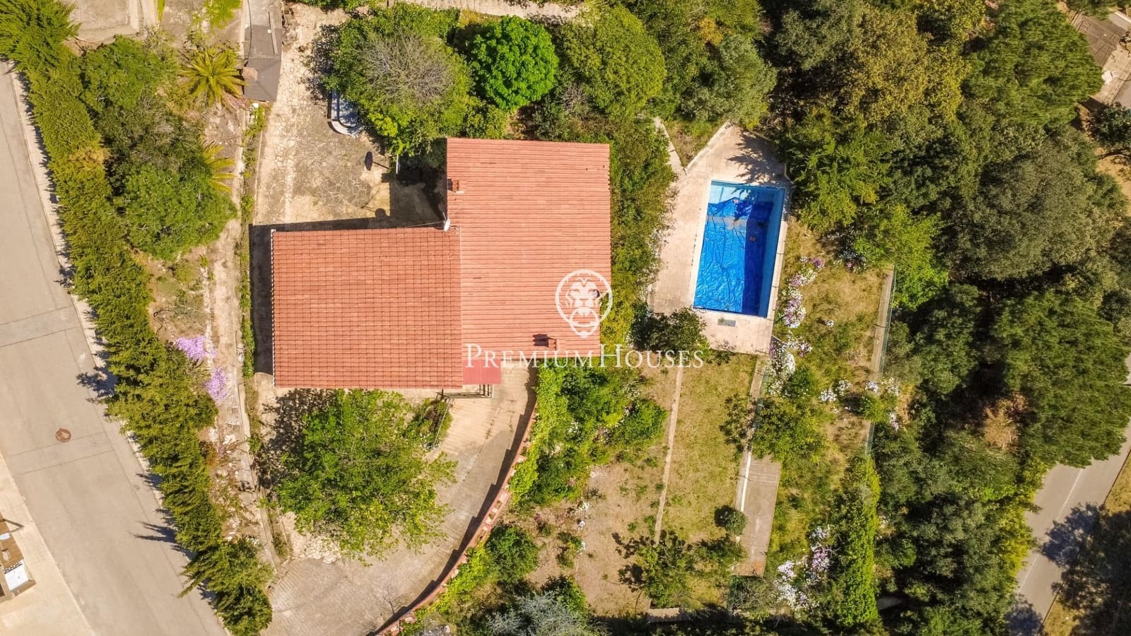 Chalet de 3 habitaciones en Alella en venta con garaje - 630.000 € (Ref: 9782983)