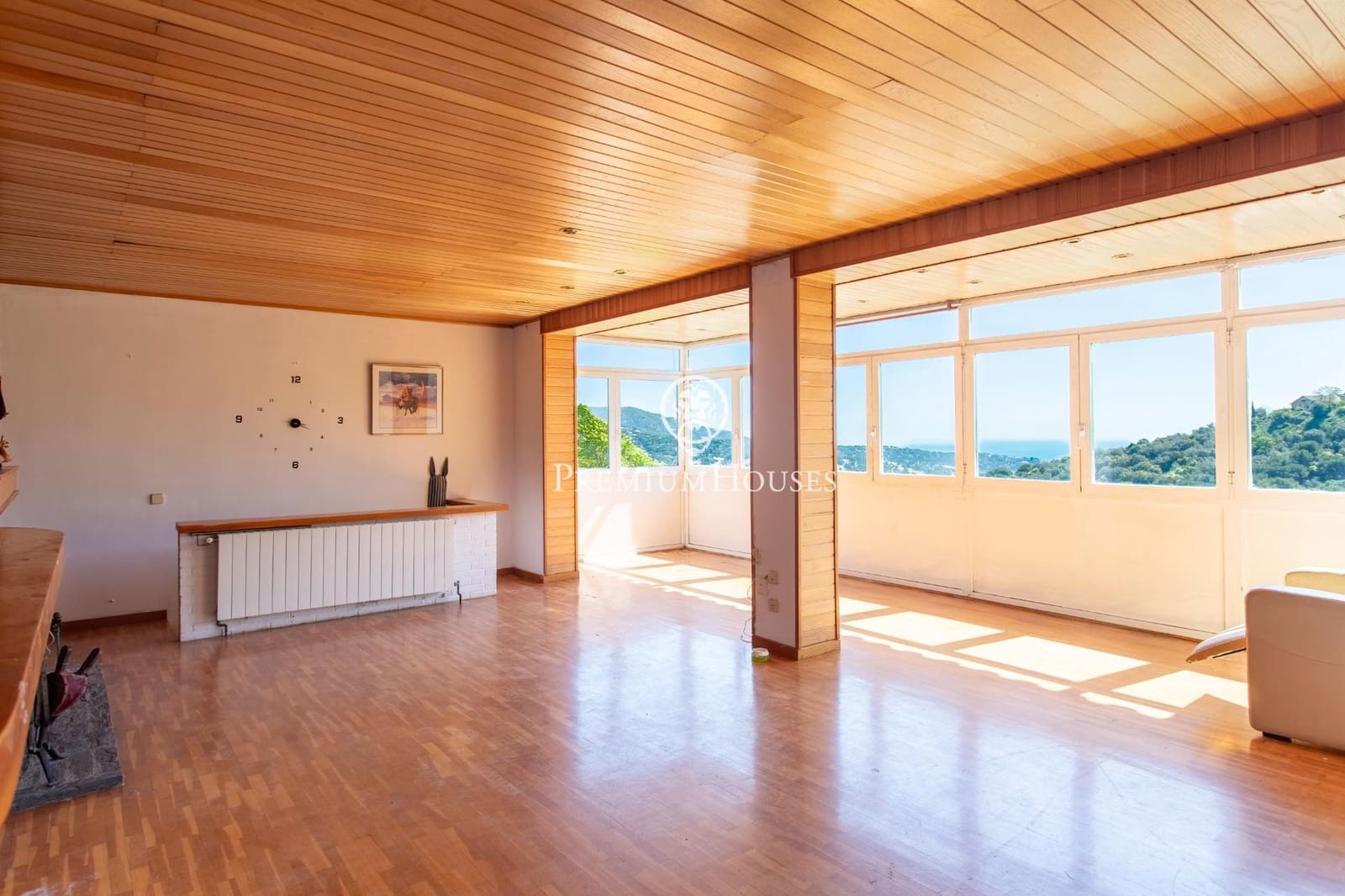 3 bedroom Villa for sale in Alella with garage - € 630,000 (Ref: 9782983)