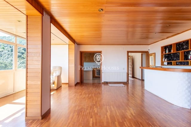 3 slaapkamer Villa te koop in Alella met garage - € 630.000 (Ref: 9782983)