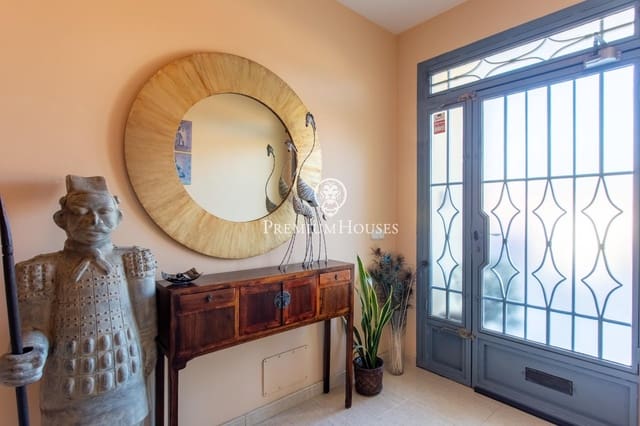 4 chambre Villa/Maison Mitoyenne à vendre à Argentona - 620 000 € (Ref: 9788389)