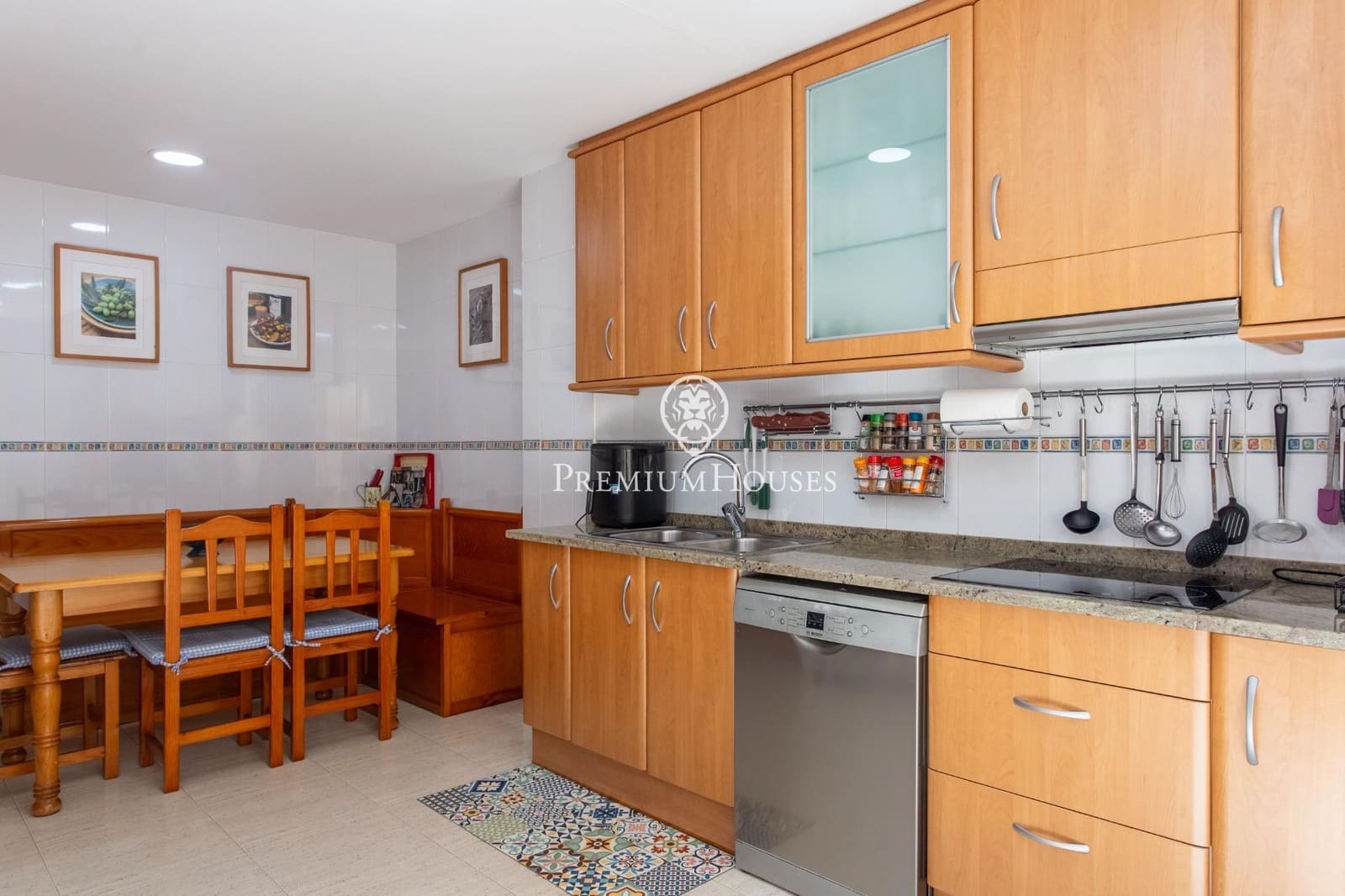 3 soveværelse Rækkehus til salg i Argentona - € 620.000 (Ref: 9788389)