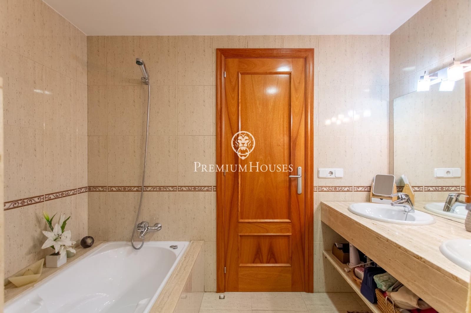 3 soveværelse Rækkehus til salg i Argentona - € 620.000 (Ref: 9788389)