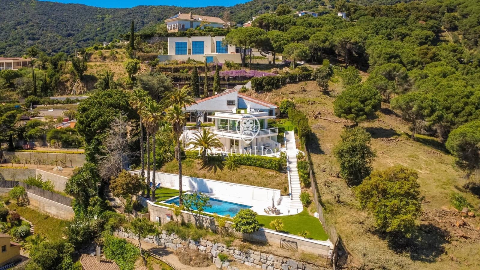 5 makuuhuone Huvila myytävänä paikassa Alella mukana uima-altaan 
autotalli - 1 590 000 € (Ref: 9794621)