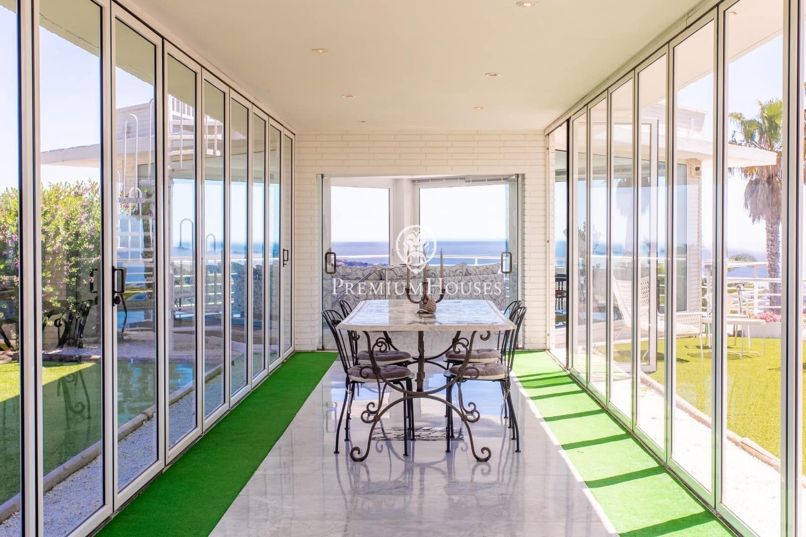 5 makuuhuone Huvila myytävänä paikassa Alella mukana uima-altaan 
autotalli - 1 590 000 € (Ref: 9794621)