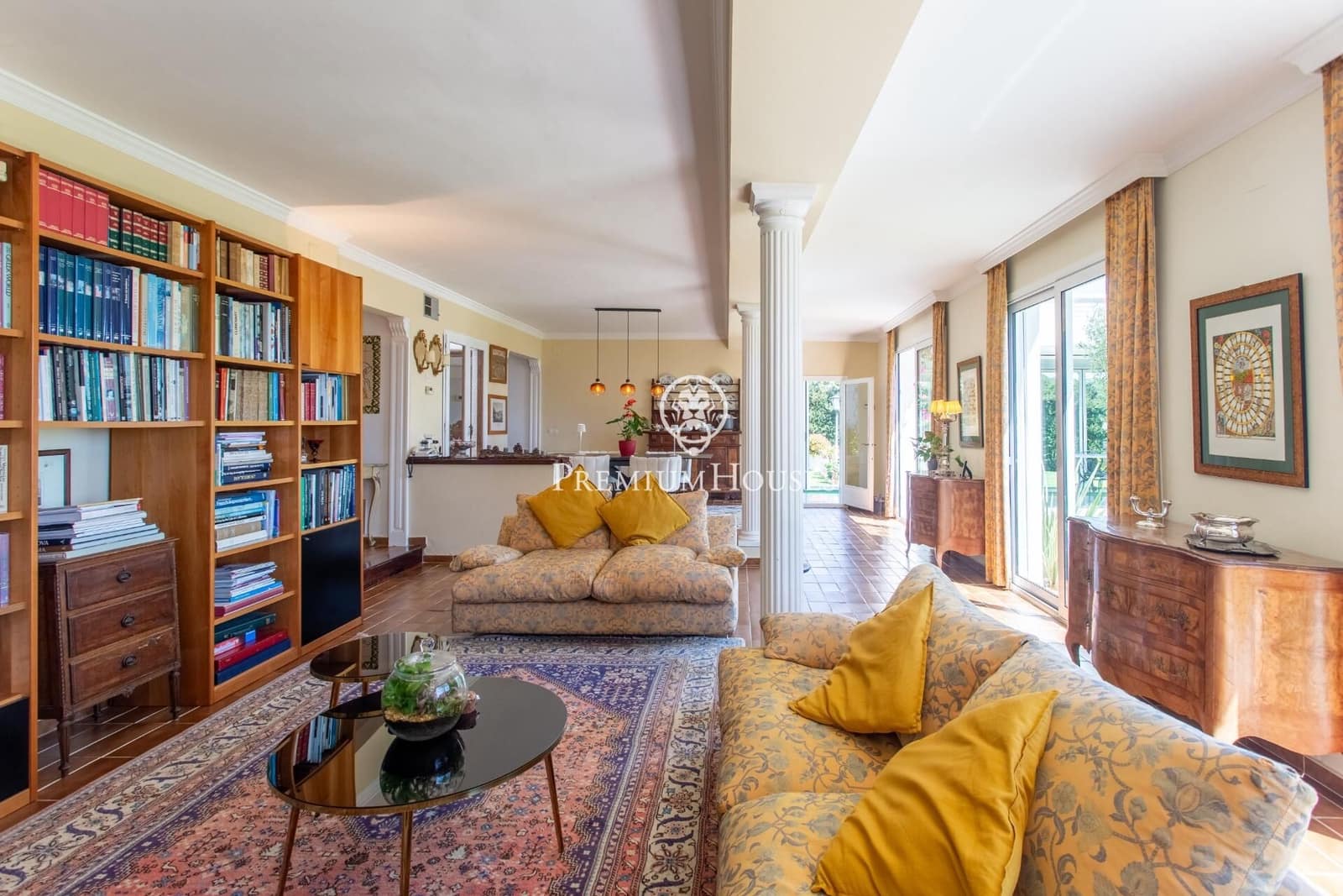 5 makuuhuone Huvila myytävänä paikassa Alella mukana uima-altaan 
autotalli - 1 590 000 € (Ref: 9794621)