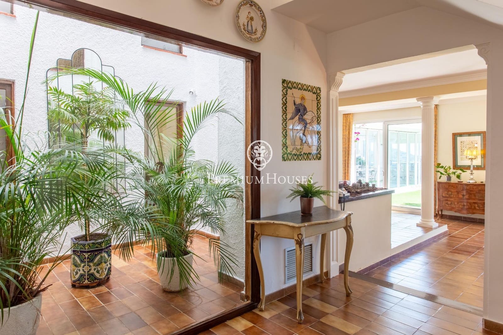 5 makuuhuone Huvila myytävänä paikassa Alella mukana uima-altaan 
autotalli - 1 590 000 € (Ref: 9794621)