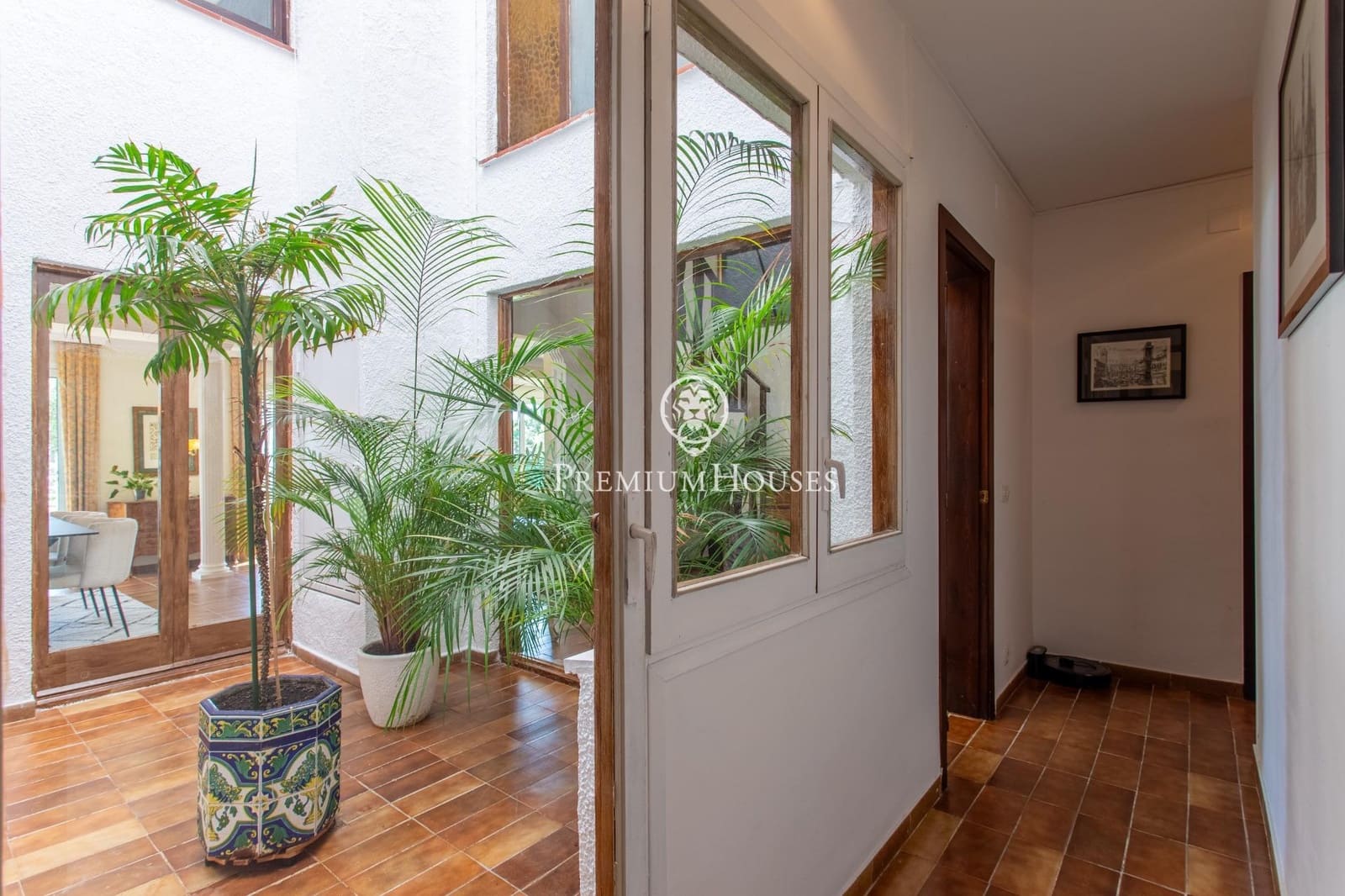 5 makuuhuone Huvila myytävänä paikassa Alella mukana uima-altaan 
autotalli - 1 590 000 € (Ref: 9794621)