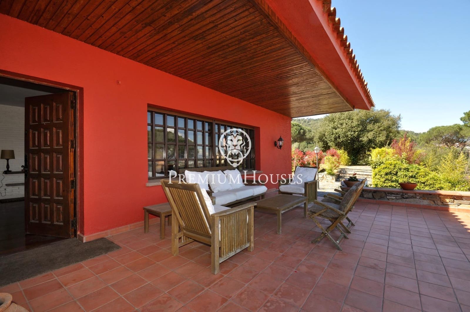 4 bedroom Finca/Country House for sale in Vallromanes with pool garage - € 1,595,000 (Ref: 9818202)