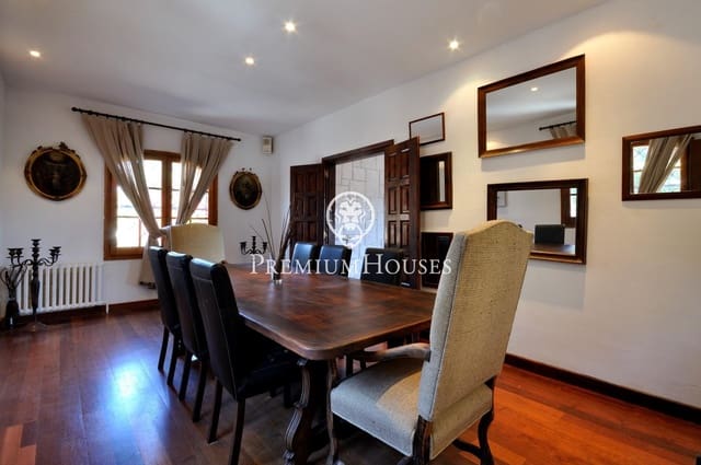 4 bedroom Finca/Country House for sale in Vallromanes with pool garage - € 1,595,000 (Ref: 9818202)