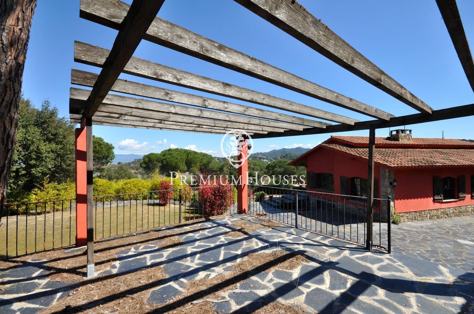 4 bedroom Finca/Country House for sale in Vallromanes with pool garage - € 1,595,000 (Ref: 9818202)