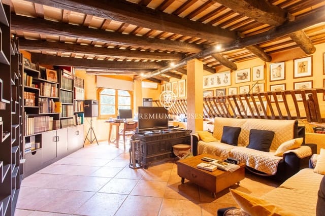 11 Zimmer Finca/Landgut zu verkaufen in Arenys de Munt mit Pool - 1.230.000 € (Ref: 9829086)