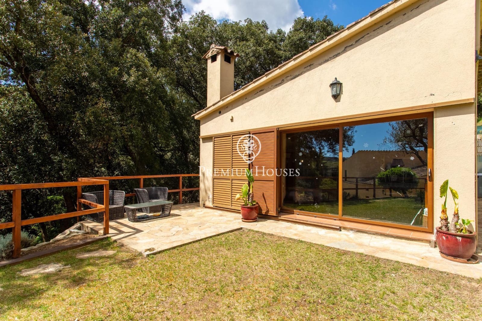 11 bedroom Finca/Country House for sale in Arenys de Munt with pool - € 1,230,000 (Ref: 9829086)
