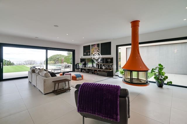 4 camera da letto Villa in vendita in Sant Andreu de Llavaneres con piscina garage - 2.190.000 € (Rif: 9829089)