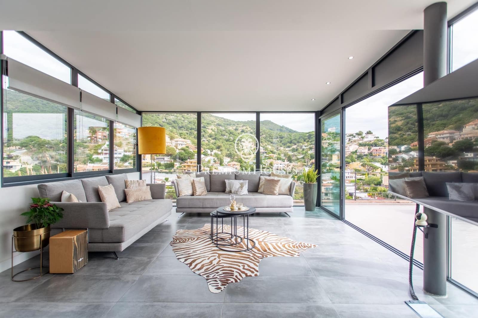 4 Zimmer Villa zu verkaufen in Alella mit Pool Garage - 1.250.000 € (Ref: 9829090)
