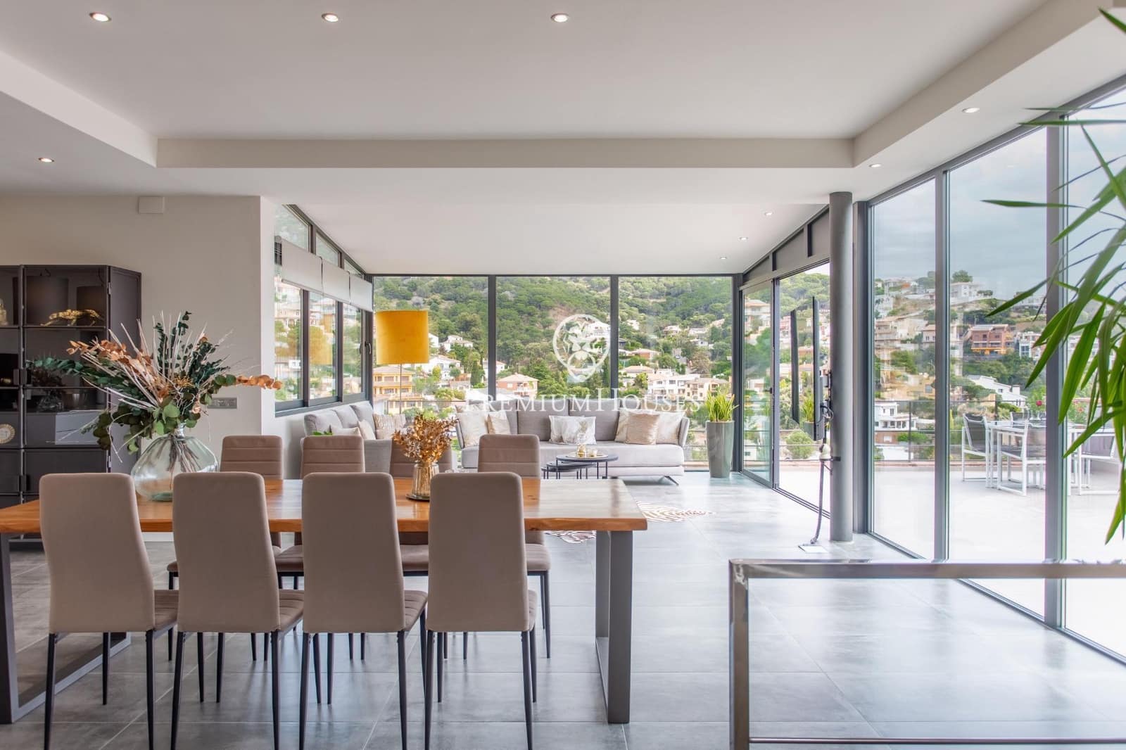 4 Zimmer Villa zu verkaufen in Alella mit Pool Garage - 1.250.000 € (Ref: 9829090)