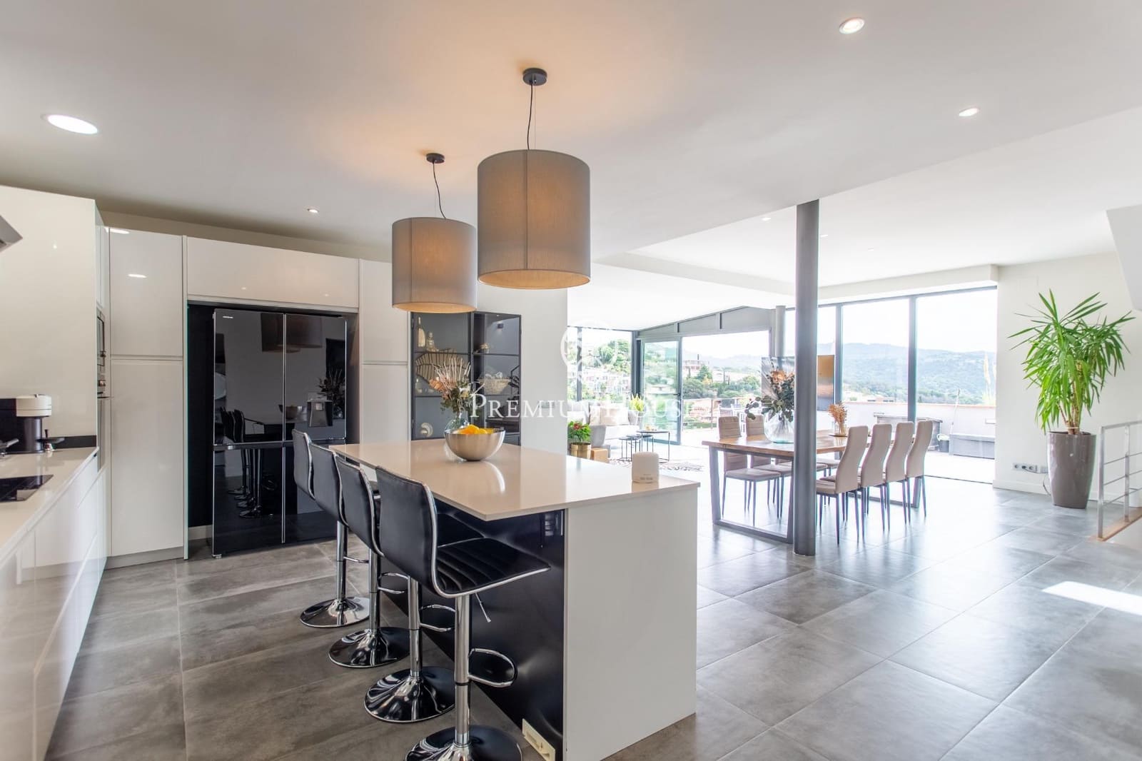 4 Zimmer Villa zu verkaufen in Alella mit Pool Garage - 1.250.000 € (Ref: 9829090)