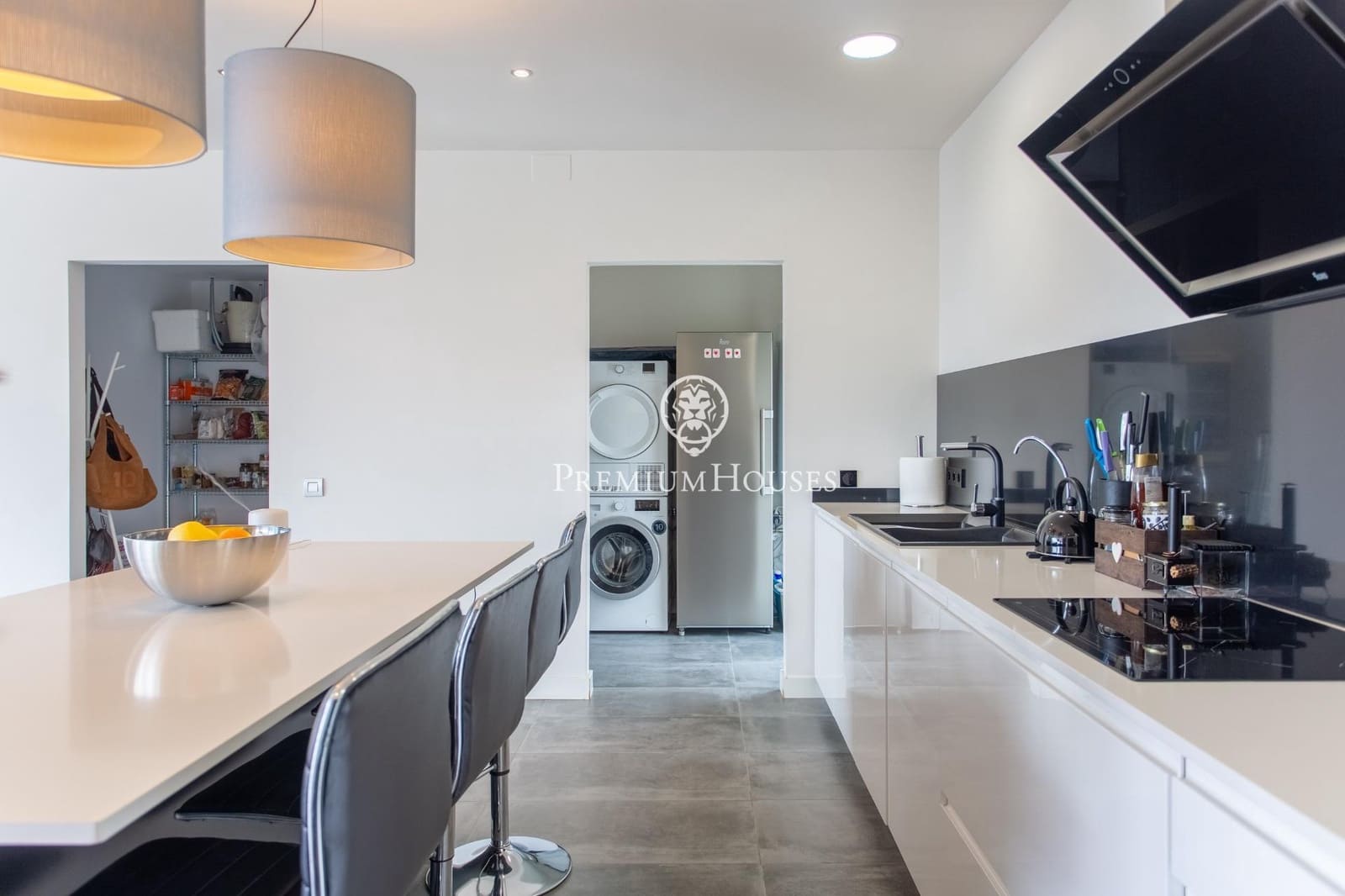 4 Zimmer Villa zu verkaufen in Alella mit Pool Garage - 1.250.000 € (Ref: 9829090)