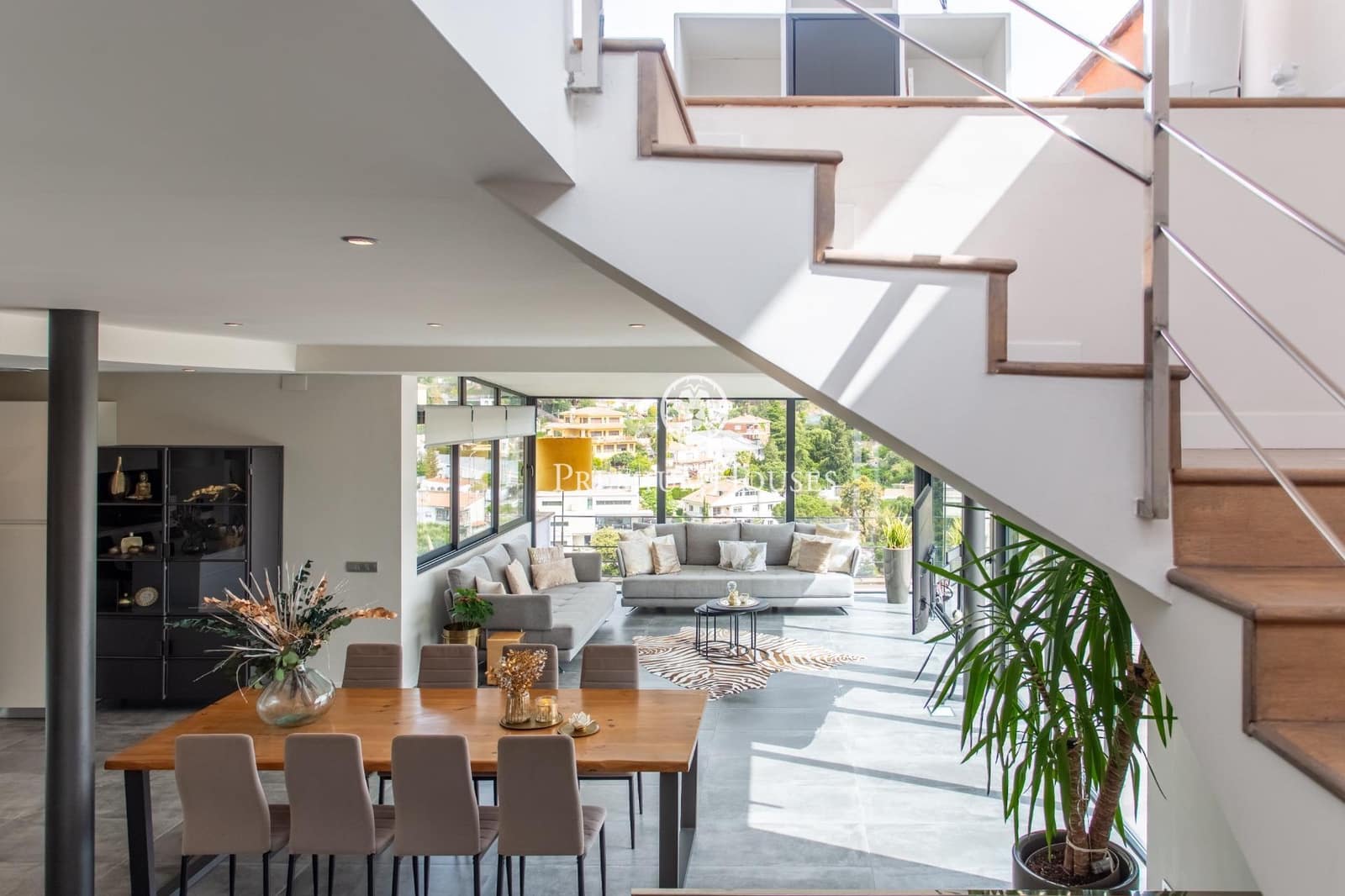 4 Zimmer Villa zu verkaufen in Alella mit Pool Garage - 1.250.000 € (Ref: 9829090)