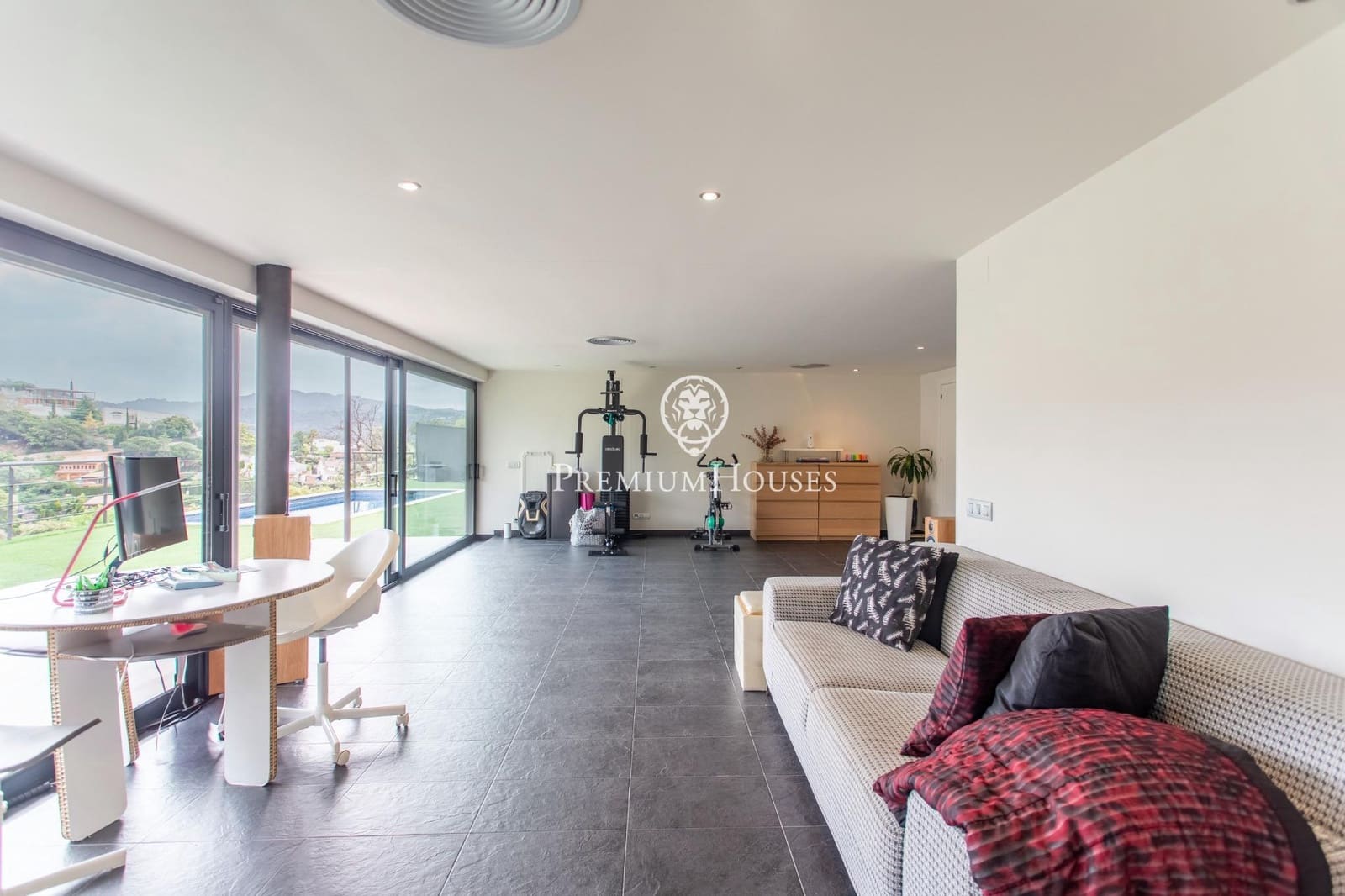 4 Zimmer Villa zu verkaufen in Alella mit Pool Garage - 1.250.000 € (Ref: 9829090)