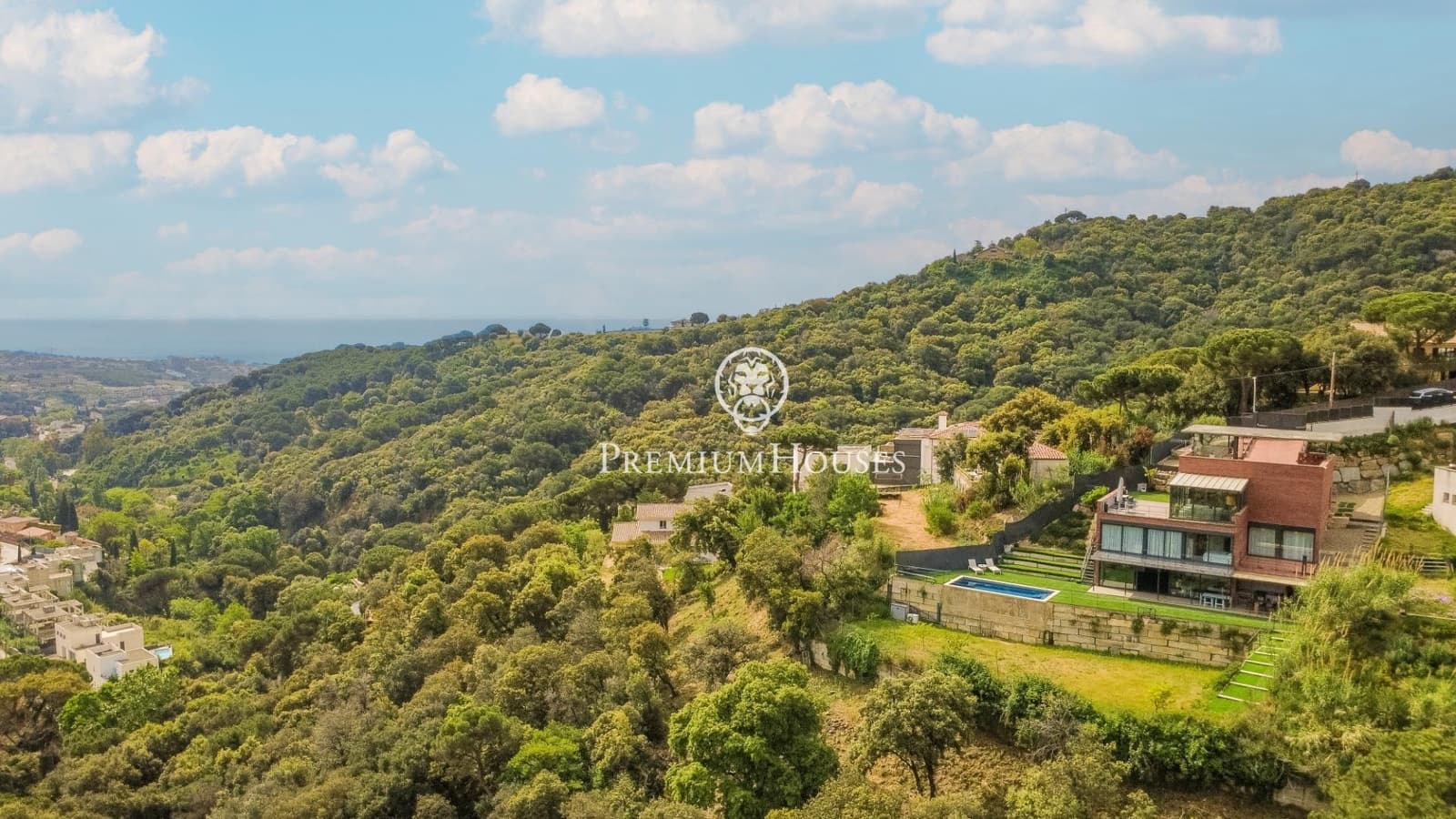 4 Zimmer Villa zu verkaufen in Alella mit Pool Garage - 1.250.000 € (Ref: 9829090)