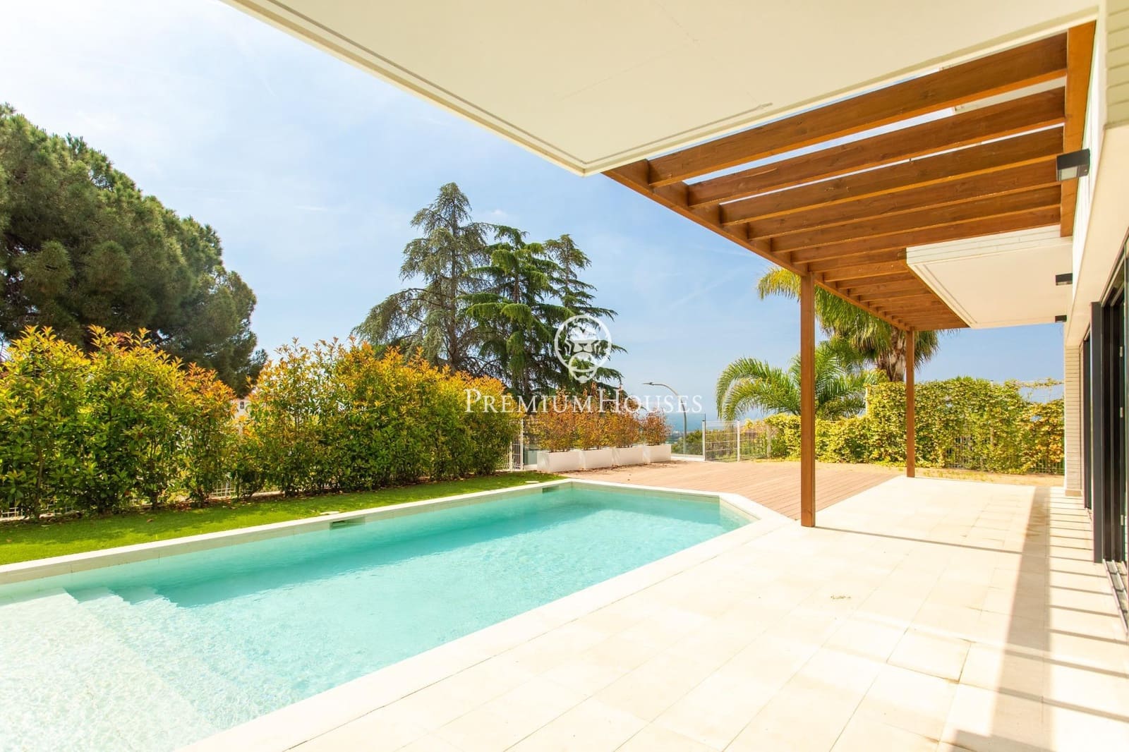 4 bedroom Villa for sale in Vilassar de Dalt with pool garage - € 1,790,000 (Ref: 9846235)