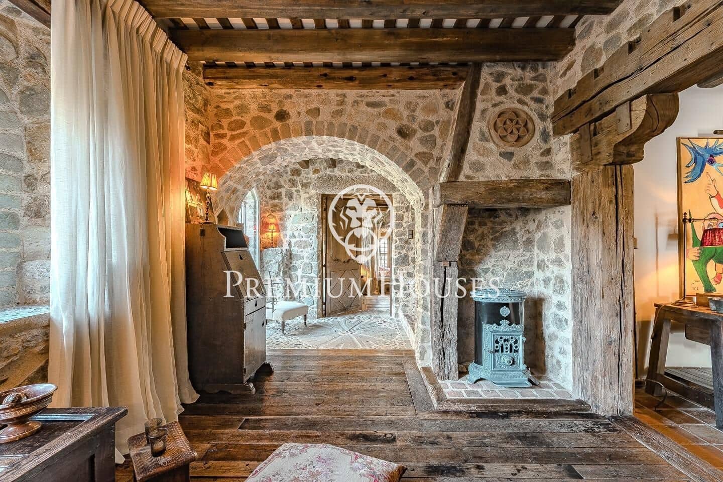 Finca/Casa Rural de 8 habitaciones en Cassà de la Selva en venta - 6.900.000 € (Ref: 9849367)