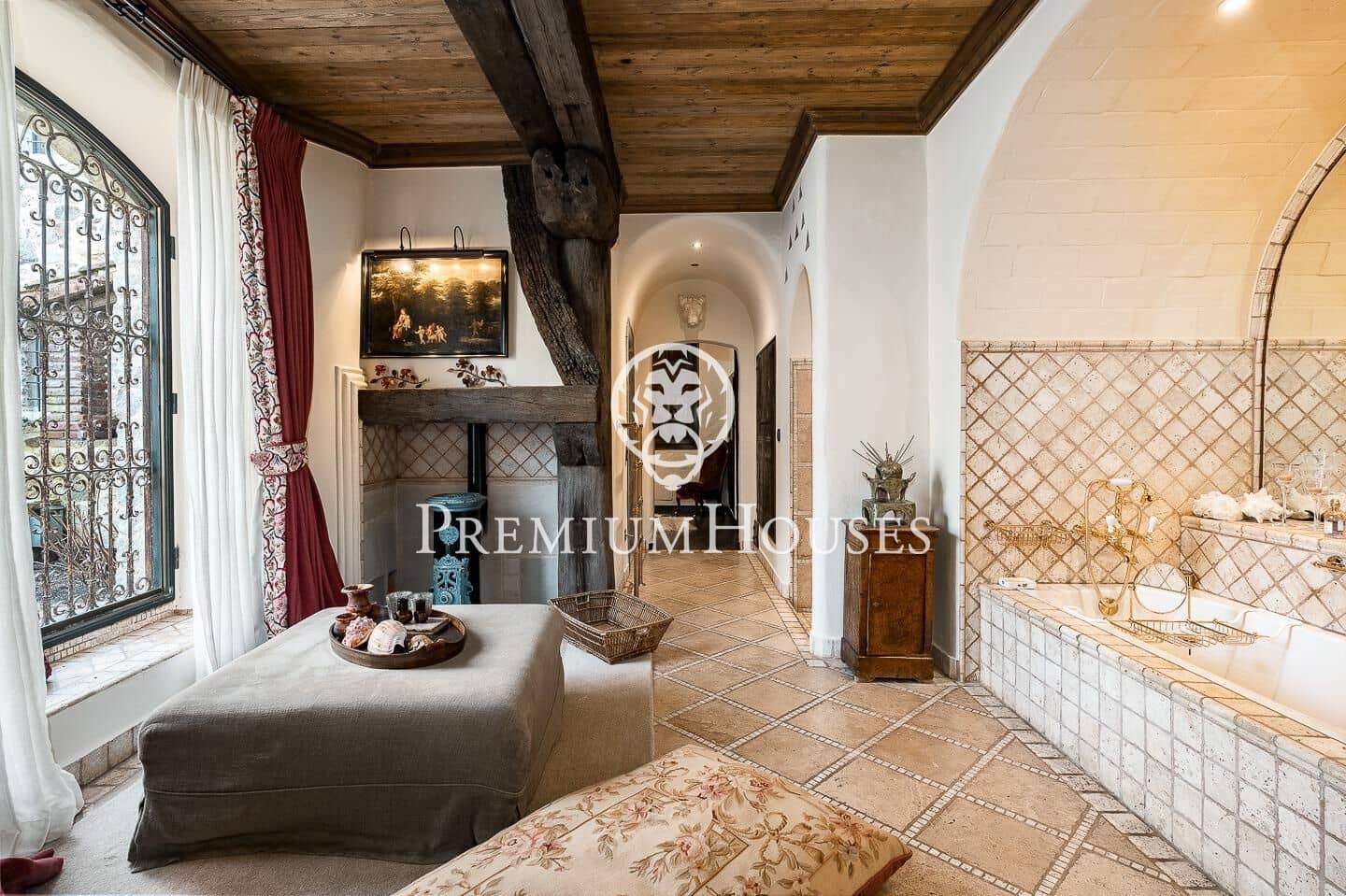 Finca/Casa Rural de 8 habitaciones en Cassà de la Selva en venta - 6.900.000 € (Ref: 9849367)
