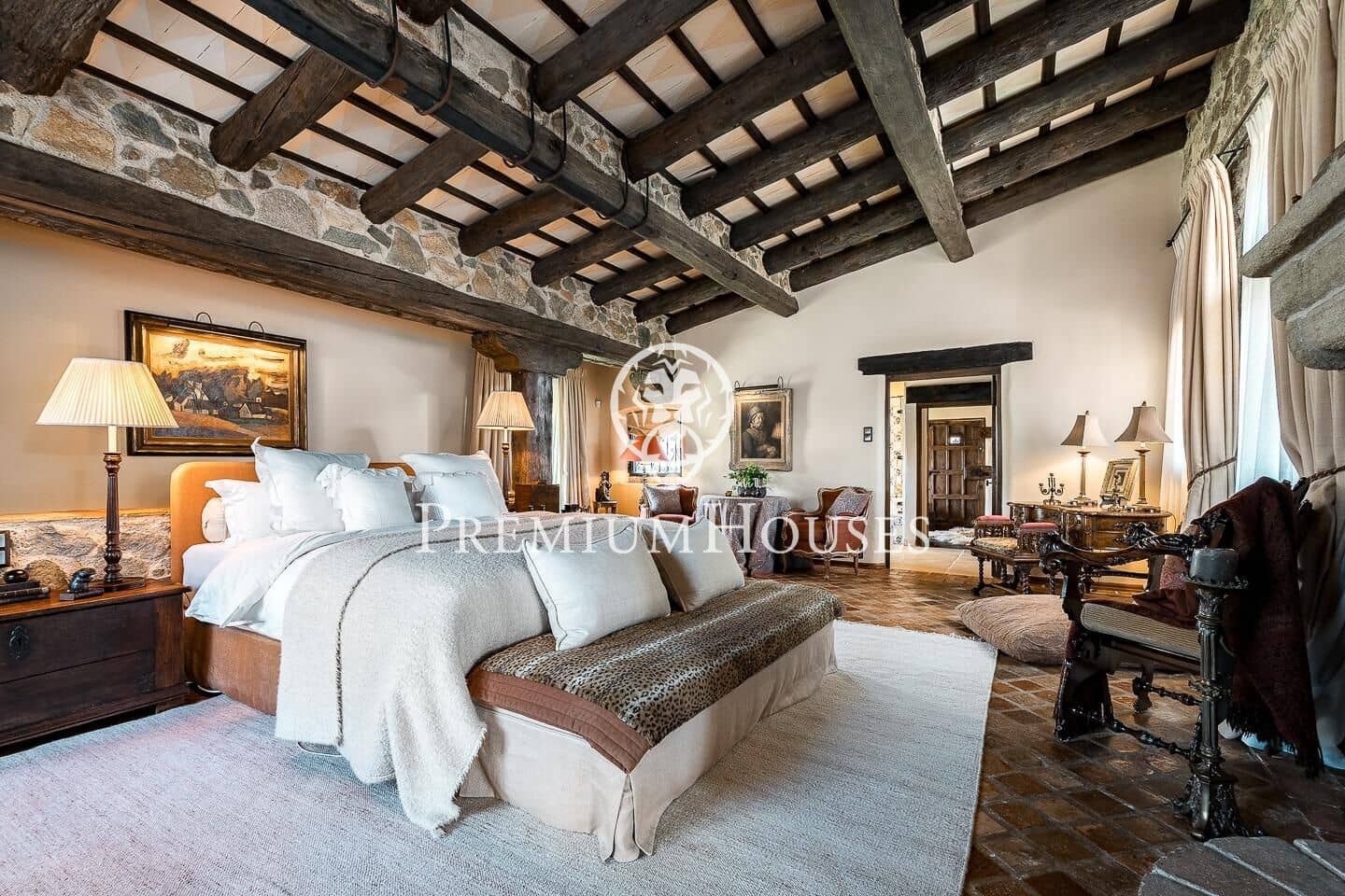 Finca/Casa Rural de 8 habitaciones en Cassà de la Selva en venta - 6.900.000 € (Ref: 9849367)