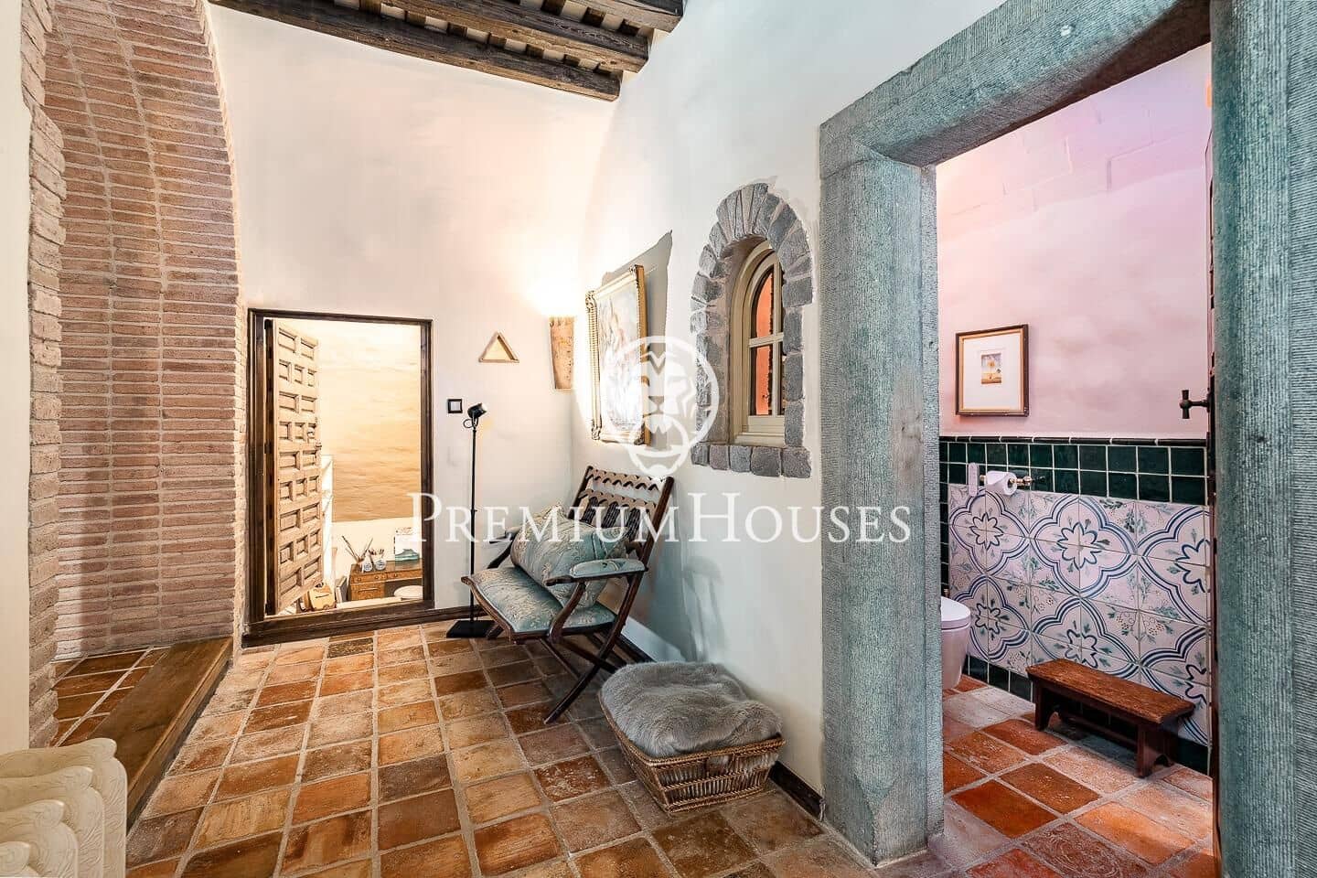 Finca/Casa Rural de 8 habitaciones en Cassà de la Selva en venta - 6.900.000 € (Ref: 9849367)