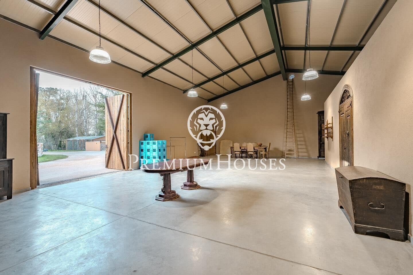 Finca/Casa Rural de 8 habitaciones en Cassà de la Selva en venta - 6.900.000 € (Ref: 9849367)