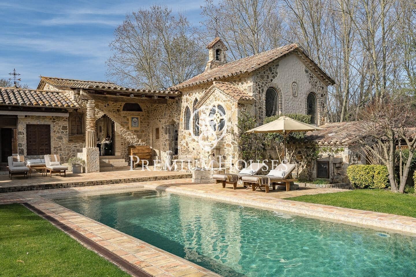 Finca/Casa Rural de 8 habitaciones en Cassà de la Selva en venta - 6.900.000 € (Ref: 9849367)