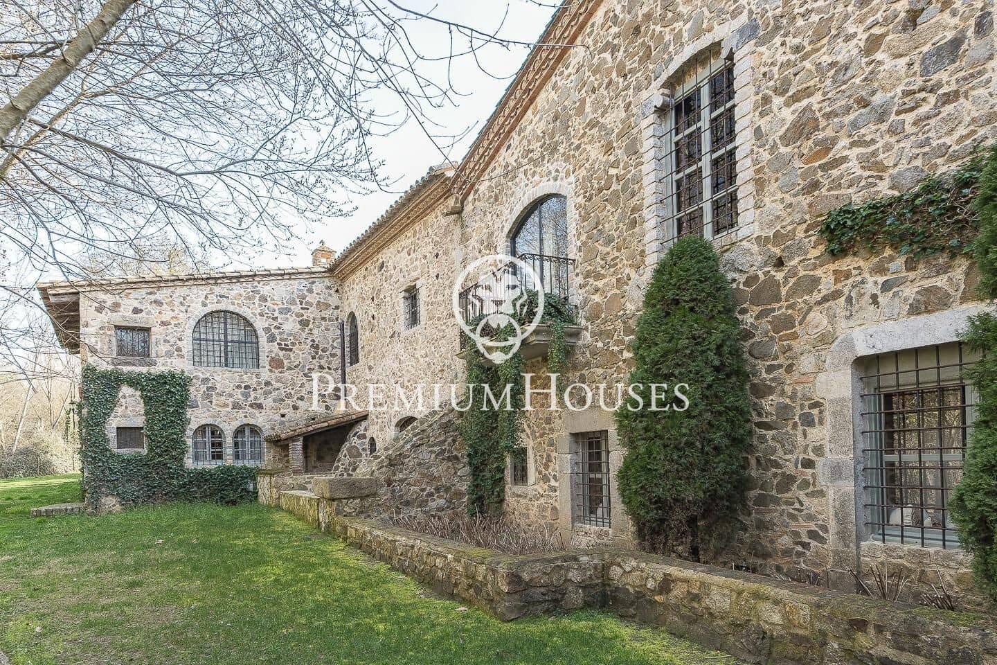 Finca/Casa Rural de 8 habitaciones en Cassà de la Selva en venta - 6.900.000 € (Ref: 9849367)