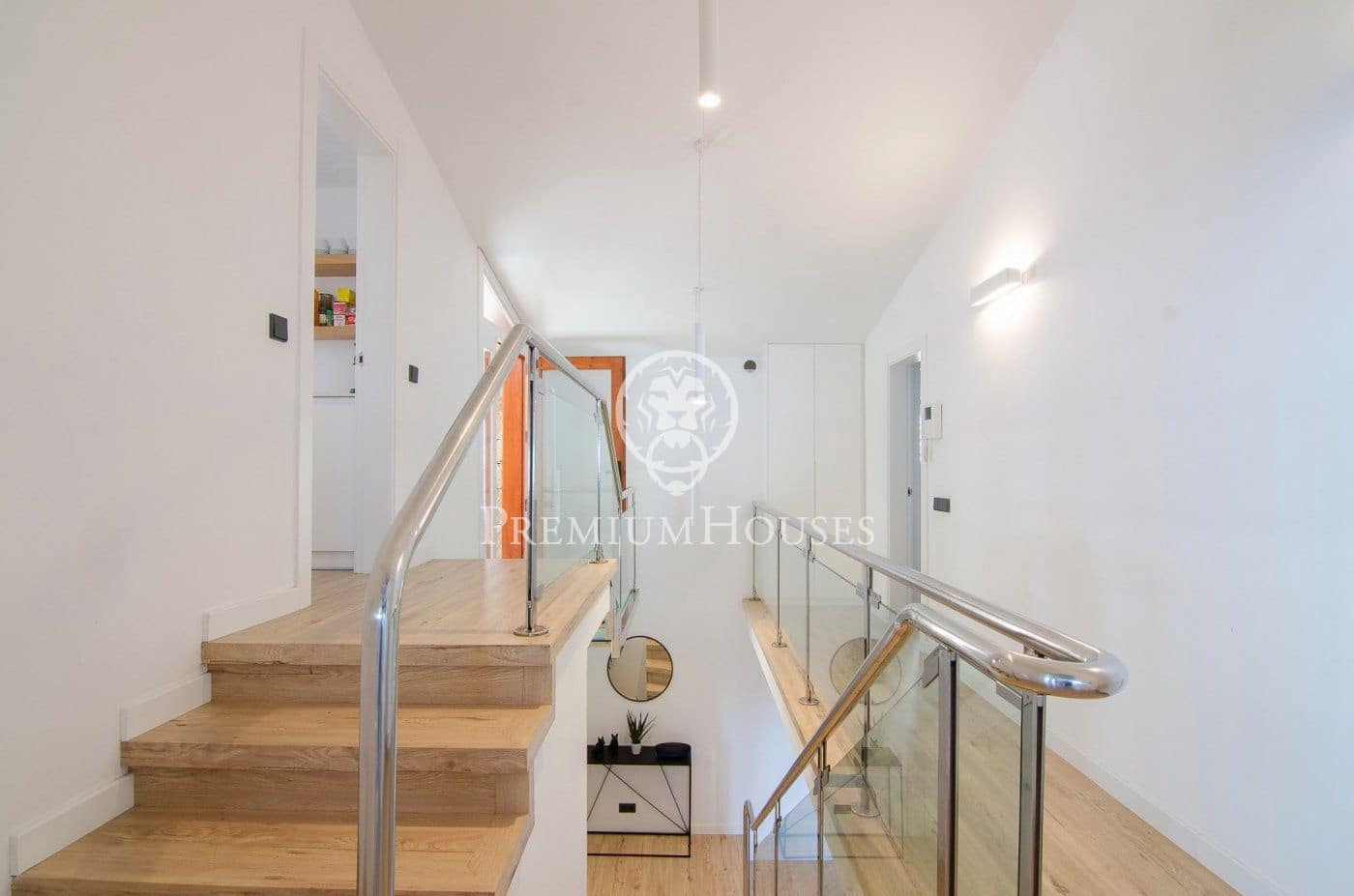 6 Zimmer Villa zu verkaufen in Cabrils mit Pool - 1.800.000 € (Ref: 9849368)