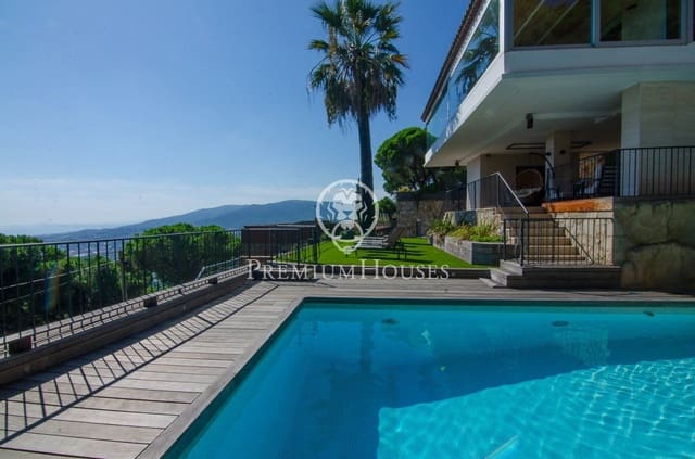 6 Zimmer Villa zu verkaufen in Cabrils mit Pool - 1.800.000 € (Ref: 9849368)