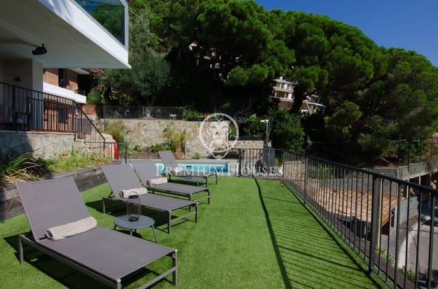 6 Zimmer Villa zu verkaufen in Cabrils mit Pool - 1.800.000 € (Ref: 9849368)