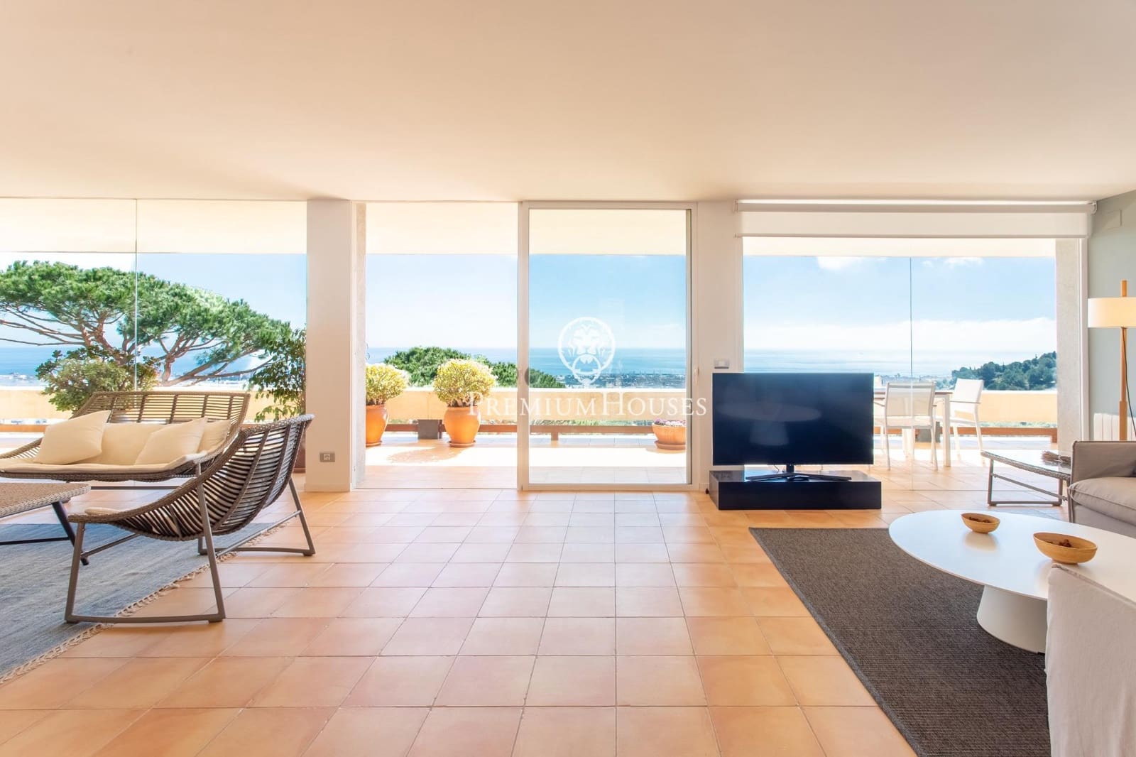 4 sovrum Takvåning att hyra i Vilassar de Dalt med pool garage - 3 000 € (Ref: 9851753)