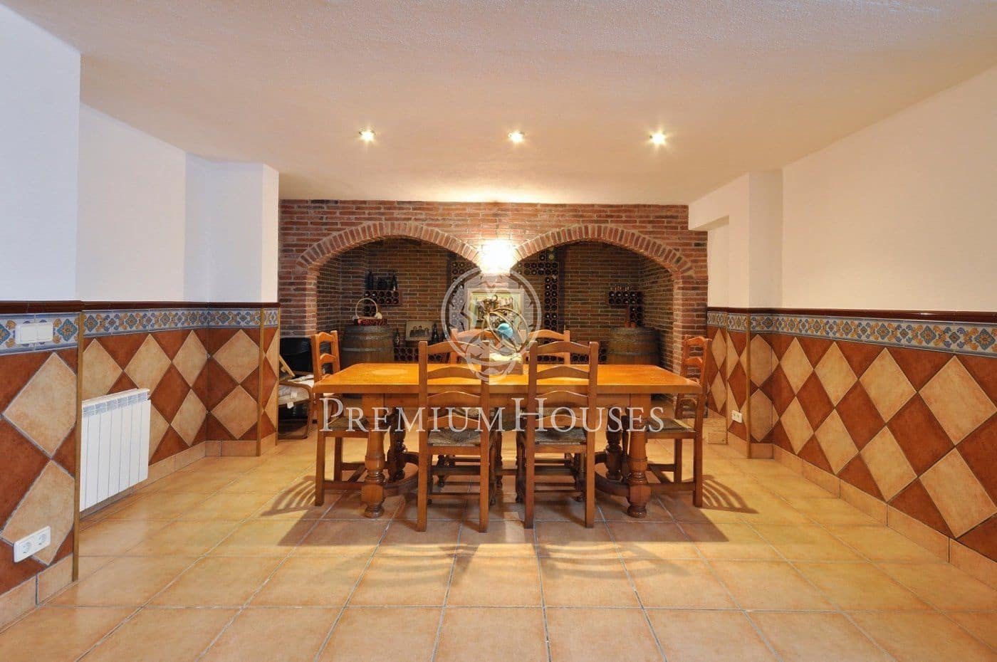 4 quarto Moradia para venda em Sant Vicenc de Montalt com piscina garagem - 1 420 000 € (Ref: 9861867)