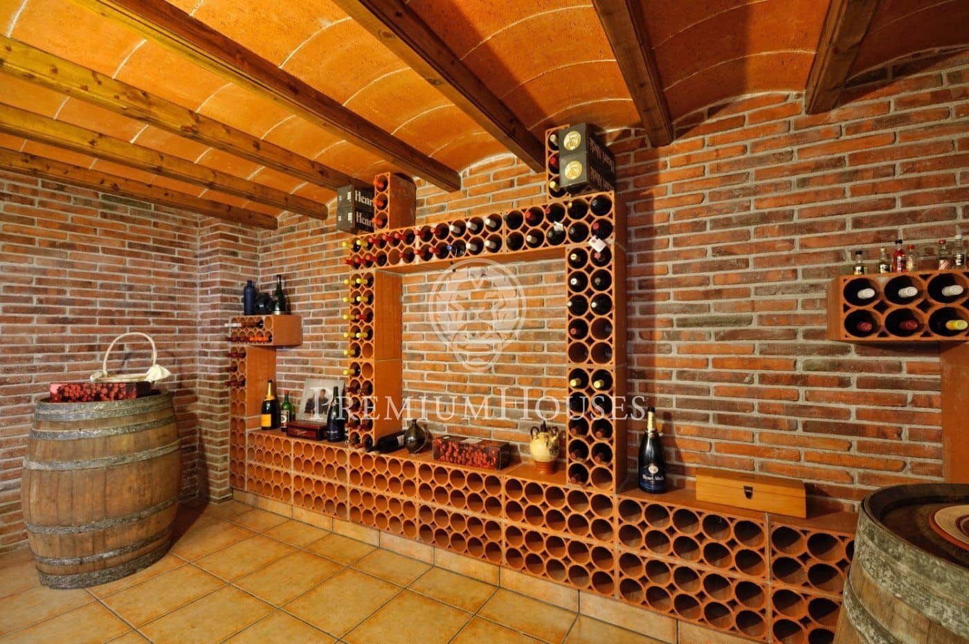 4 quarto Moradia para venda em Sant Vicenc de Montalt com piscina garagem - 1 420 000 € (Ref: 9861867)