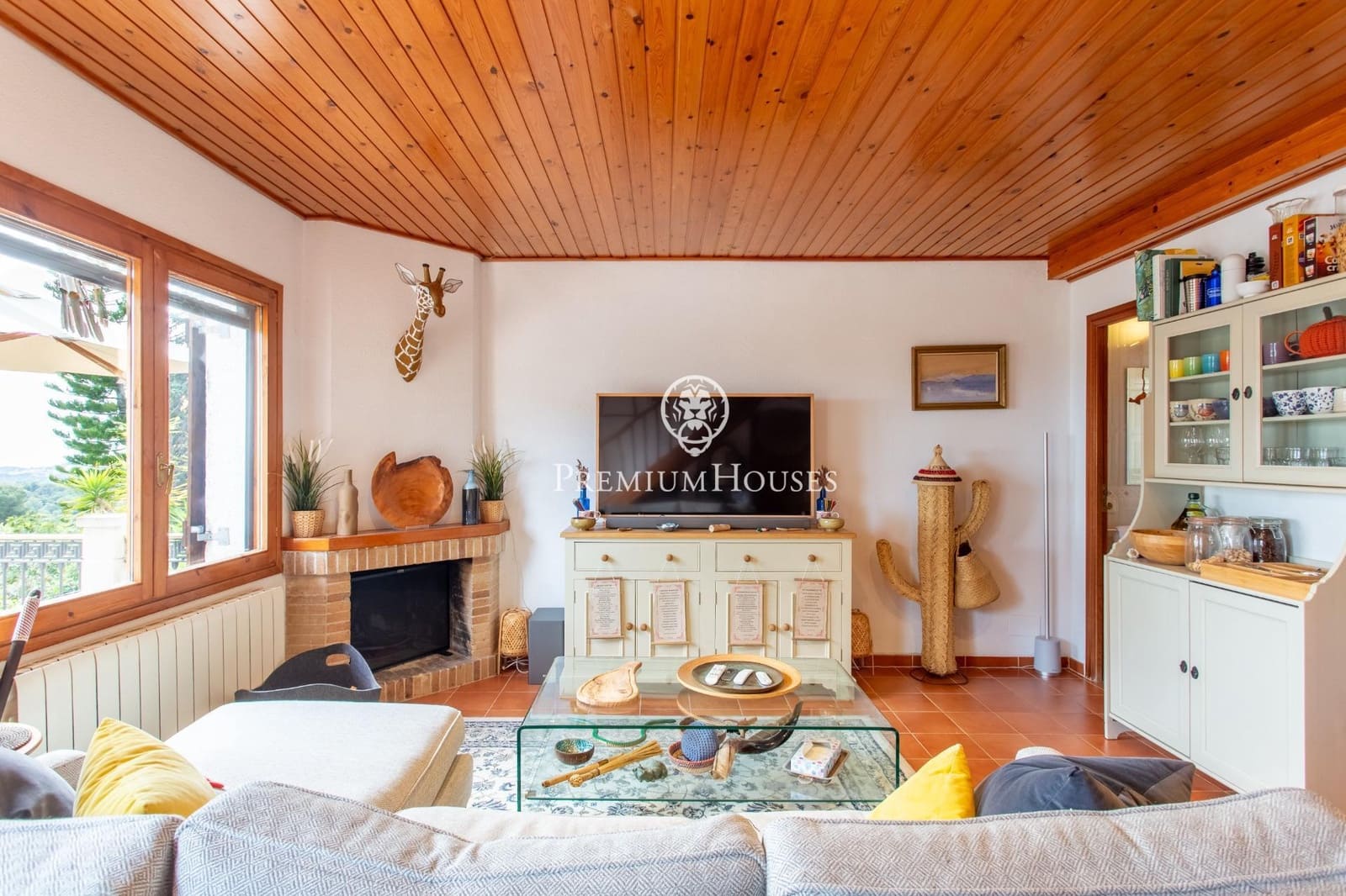 5 slaapkamer Villa te huur in Sant Cebria de Vallalta met zwembad garage - € 2.150 (Ref: 9861868)