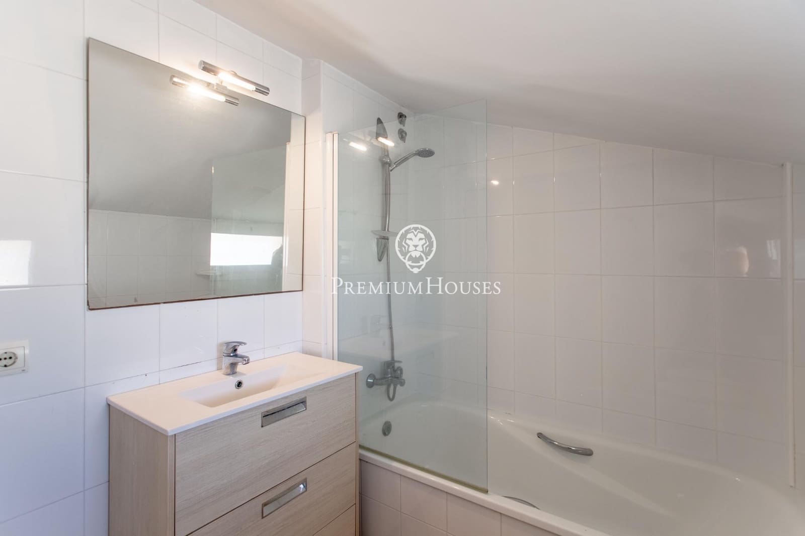 Apartamento de 3 habitaciones en Alella en venta con garaje - 534.000 € (Ref: 9865183)